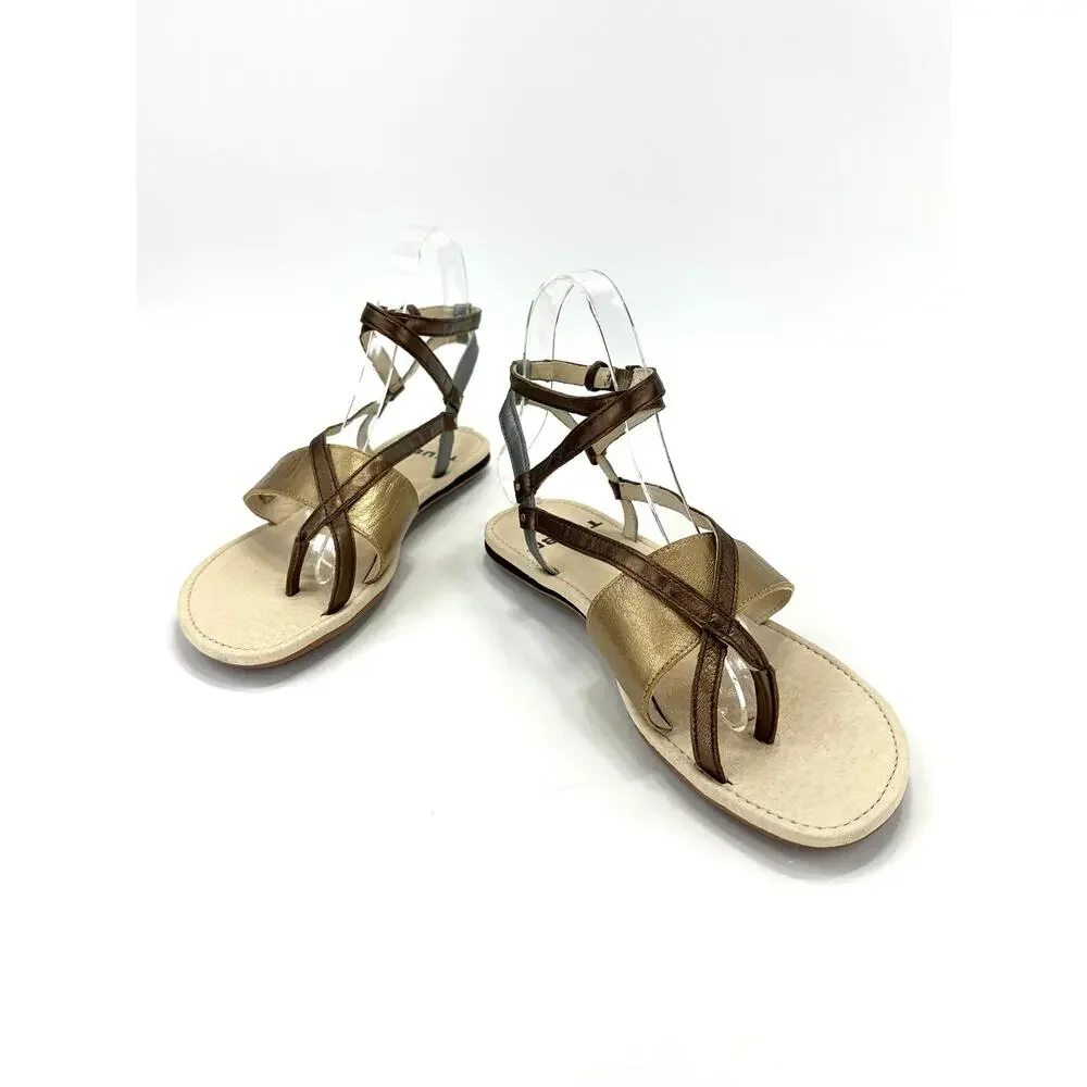 Tsubo Brenleigh Strappy Flat Sandal Size 7.5/38.5 Bronze/Gold/Silver Leather New